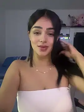 Snapshot of anniehart chatting on 14, 11, 2025 anniehart online show from 14, 11, 2025