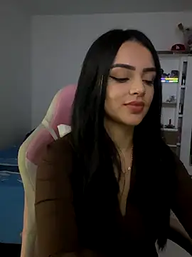 Snapshot of anniehart chatting on 15, 11, 2025 anniehart online show from 15, 11, 2025