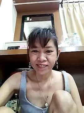 Little suzy5 online show from 24, 5, 2026