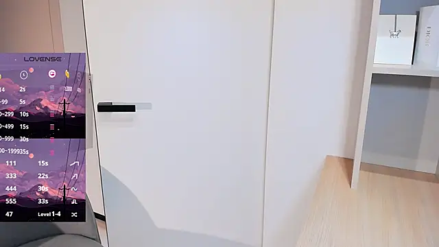 Aquilaris  online show from 7, 11, 2025