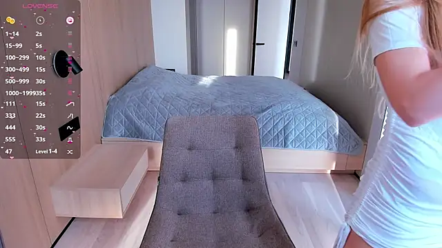 Aquilaris  online show from 1, 3, 2025