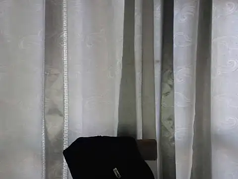 Armando 2002 online show from 16, 3, 2025