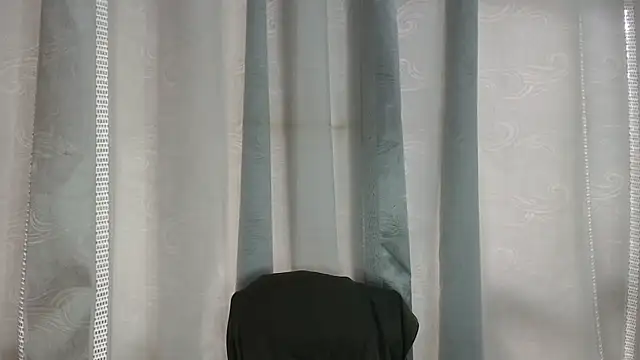 Armando 2002 online show from 5, 11, 2025