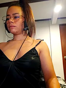 MistressSlut1 online show from 12, 9, 2025