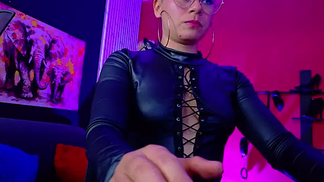 MistressSlut1 online show from 26, 9, 2025