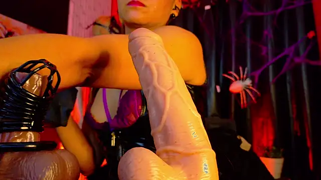 MistressSlut1 online show from 22, 10, 2025