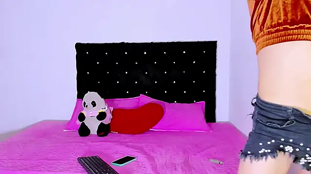 valen colombian69 online show from 8, 1, 2025