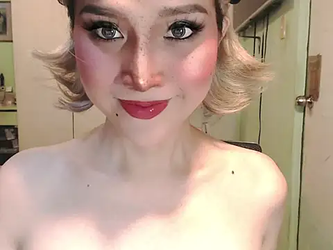 Ezradeliciosa online show from 16, 5, 2026