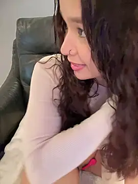 bella parisi online show from 20, 2, 2025