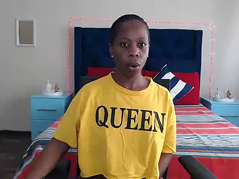 QUEENMANDYY online show from 17, 3, 2026