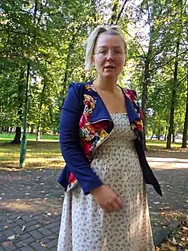 Marushka online show from 10, 9, 2025