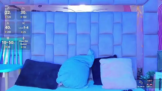 violeta sexx  online show from 17, 4, 2026