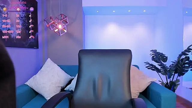 miataylorr1 online show from 29, 10, 2025