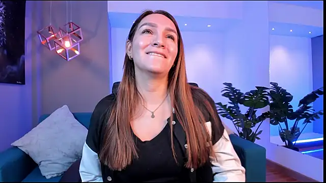 miataylorr1 online show from 29, 11, 2025