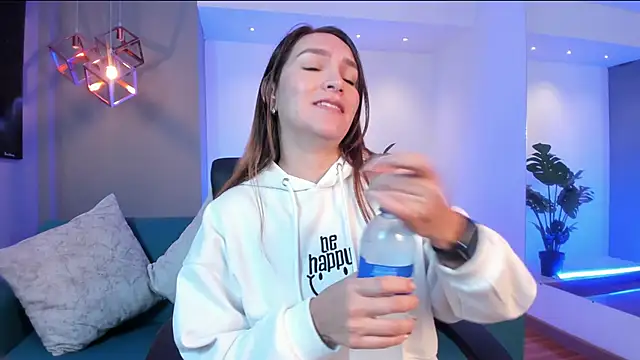 Snapshot of miataylorr1 chatting on 3, 2, 2026 miataylorr1 online show from 3, 2, 2026