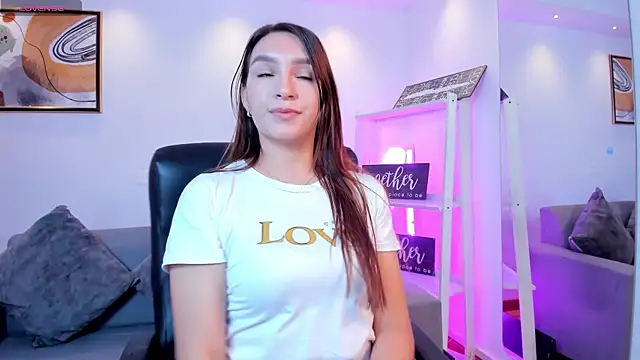 miataylorr1 online show from 28, 5, 2026