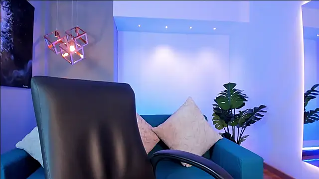 miataylorr1 online show from 2, 6, 2026
