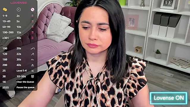 Snapshot of EmaBrownie chatting on 17, 5, 2026 EmaBrownie online show from 17, 5, 2026