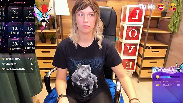  fiona Love online show from 22, 2, 2025