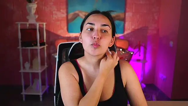 CeceliaJohnson online show from 2, 6, 2026