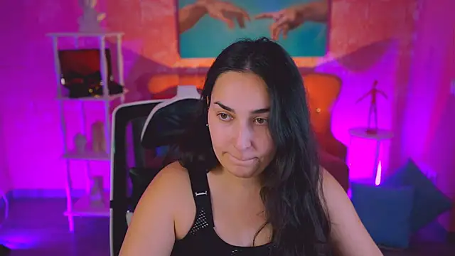 Snapshot of CeceliaJohnson chatting on 11, 11, 2025 CeceliaJohnson online show from 11, 11, 2025