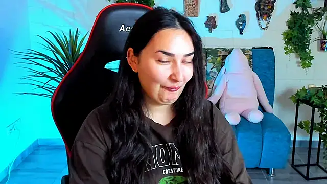 Snapshot of CeceliaJohnson chatting on 18, 3, 2025 CeceliaJohnson online show from 18, 3, 2025