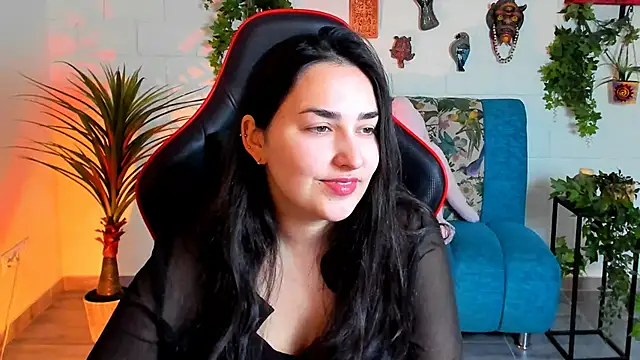 Snapshot of CeceliaJohnson chatting on 28, 2, 2025 CeceliaJohnson online show from 28, 2, 2025