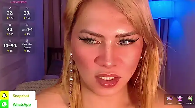 QUEEN GIAMOORE69 online show from 28, 12, 2024