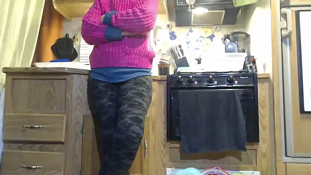 sexyinpantyhose online show from 12, 1, 2025