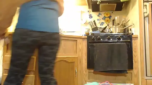 sexyinpantyhose online show from 19, 1, 2025