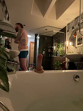 Mackwood89 online show from 20, 2, 2026