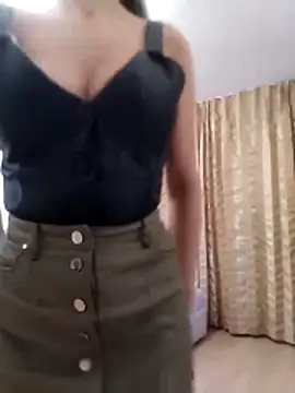 baby sweet girl  online show from 15, 3, 2026