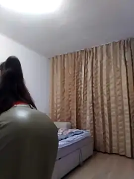 baby sweet girl  online show from 12, 3, 2026