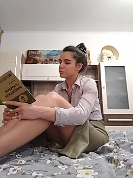 baby sweet girl  online show from 21, 3, 2025