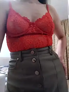 baby sweet girl  online show from 19, 2, 2026