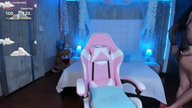 floryn susana online show from 29, 10, 2025