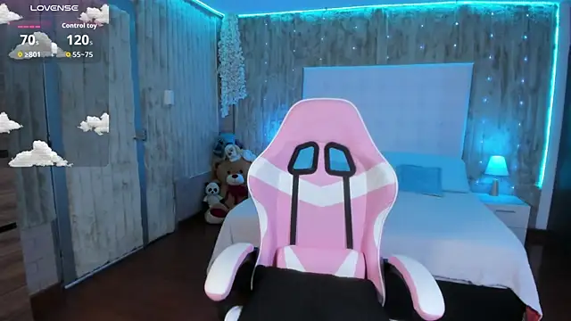 floryn susana online show from 12, 9, 2025