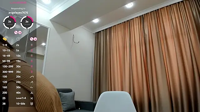 Snapshot of Zoe_klarxxx chatting on 5, 3, 2025 Zoe klarxxx online show from 5, 3, 2025