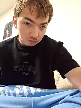 BigJuicy18cm online show from 27, 2, 2025