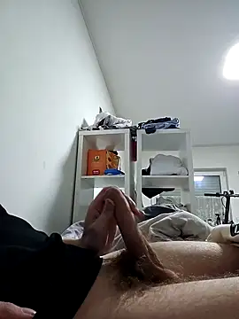 BigJuicy18cm online show from 26, 1, 2025