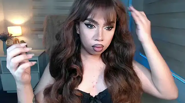 RebecaNextToYou online show from 28, 2, 2025