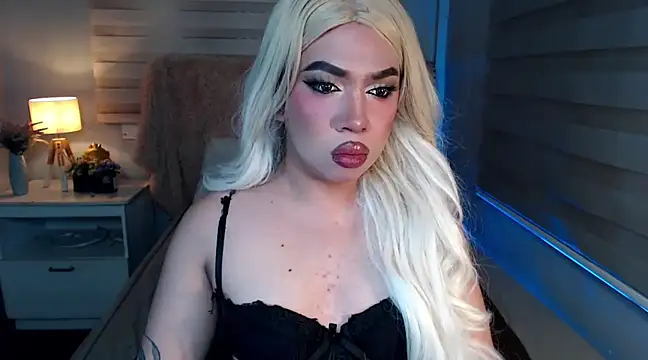 RebecaNextToYou online show from 26, 2, 2025