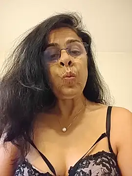 Susannemilf online show from 14, 11, 2025