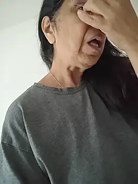 Susannemilf online show from 24, 11, 2025