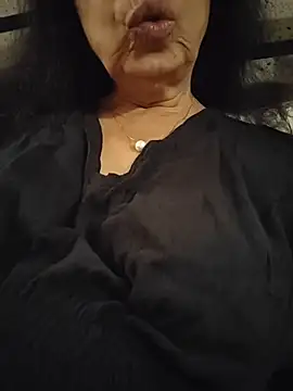 Susannemilf online show from 12, 4, 2026