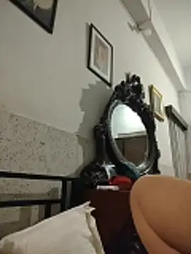 Susannemilf online show from 10, 5, 2026