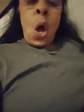 Susannemilf online show from 24, 2, 2026