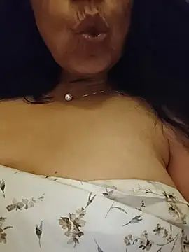 Susannemilf online show from 25, 2, 2026