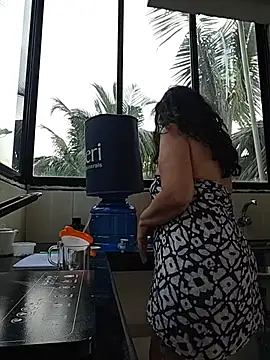 Susannemilf online show from 7, 3, 2026