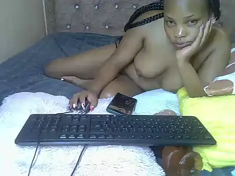 SexyVeey online show from 28, 10, 2025